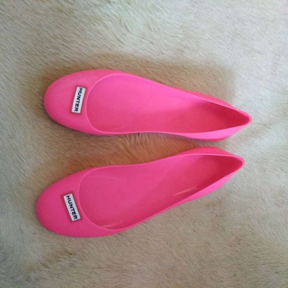 Hunter slip on shoes  NWT